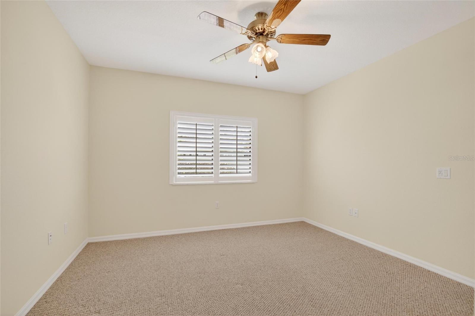 21234 TANGOR RD — photo 38