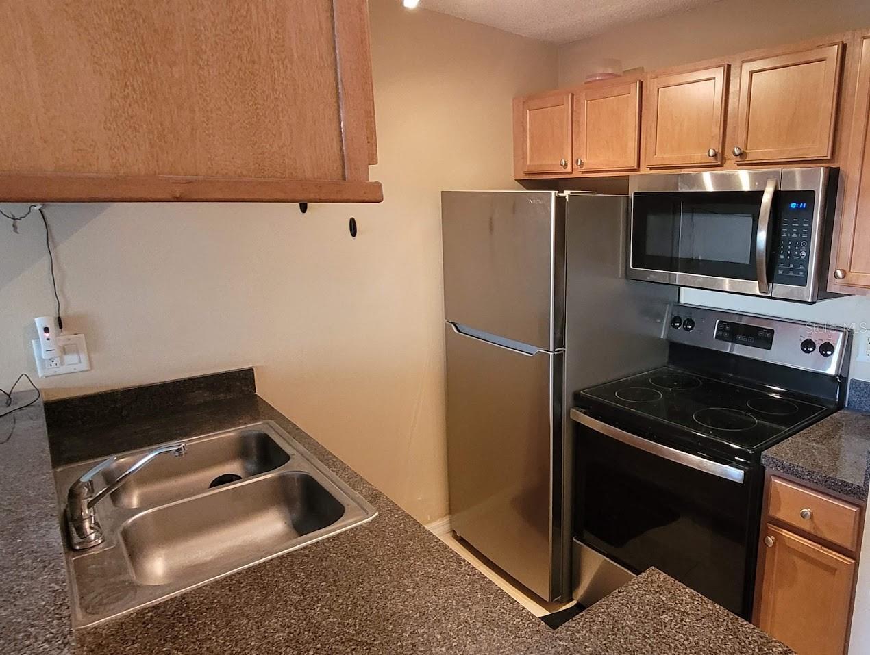 302 LAKE PARSONS GRN #102 — photo 6