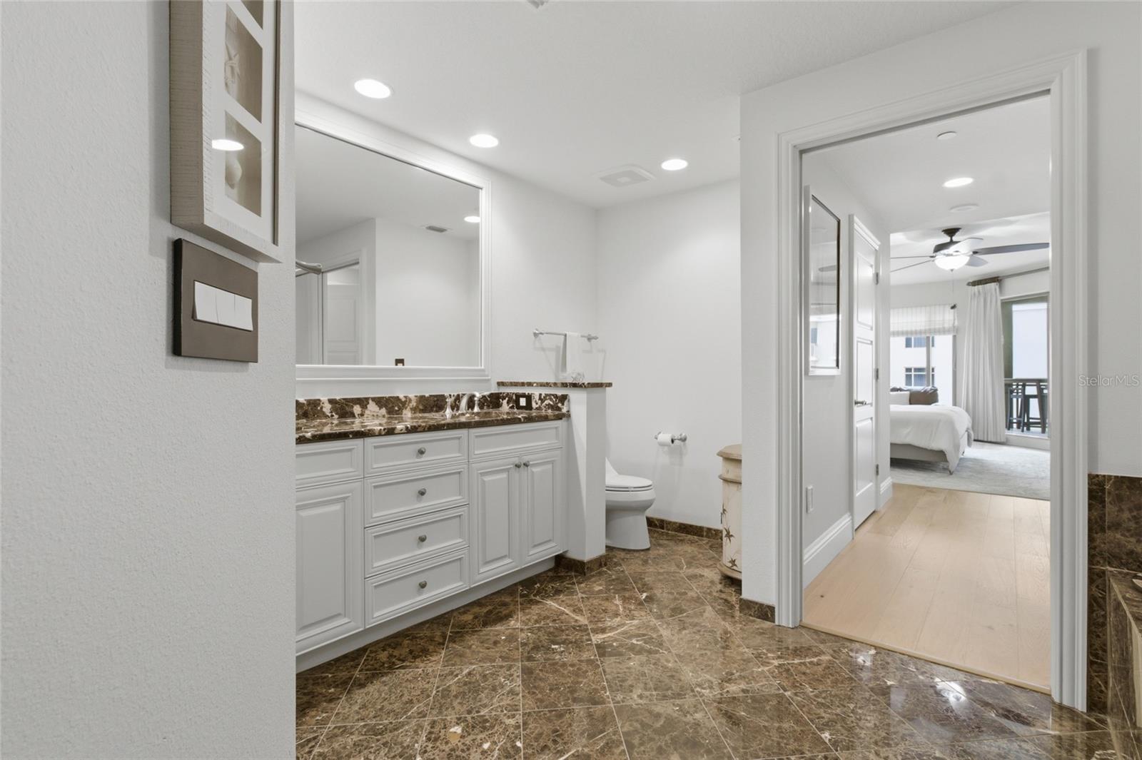 11 BAYMONT ST #608 — photo 28
