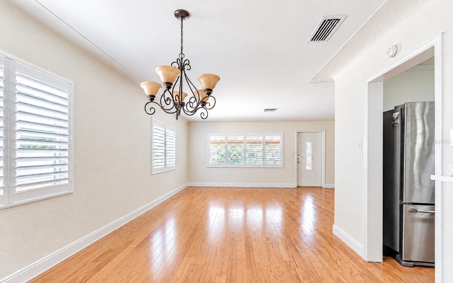 243 SNELL ISLE BLVD NE — photo 7