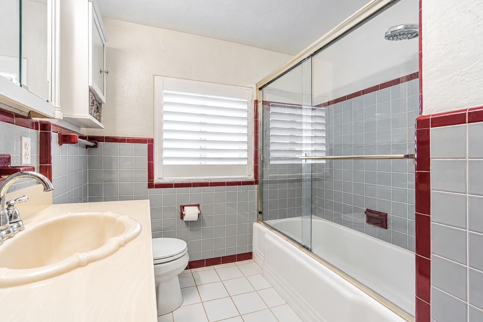 243 SNELL ISLE BLVD NE — photo 22