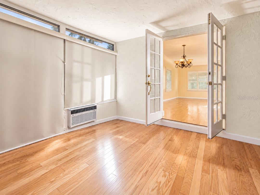 243 SNELL ISLE BLVD NE — photo 12