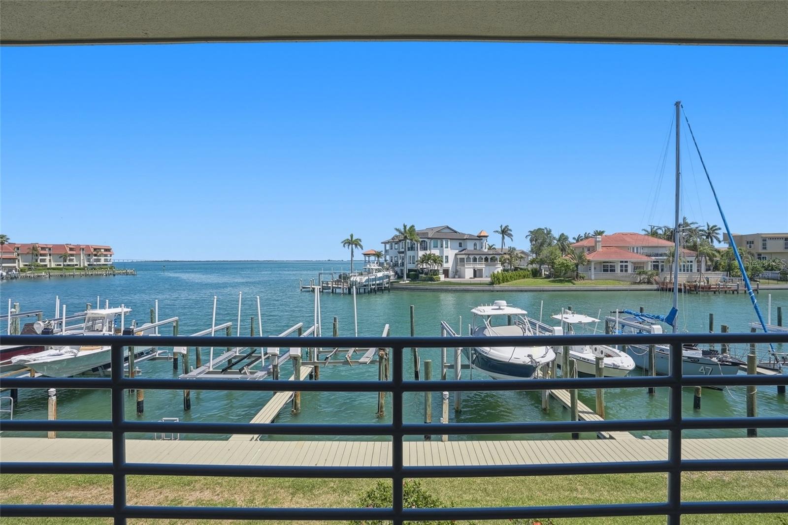 363 PINELLAS BAYWAY S #29 — photo 4