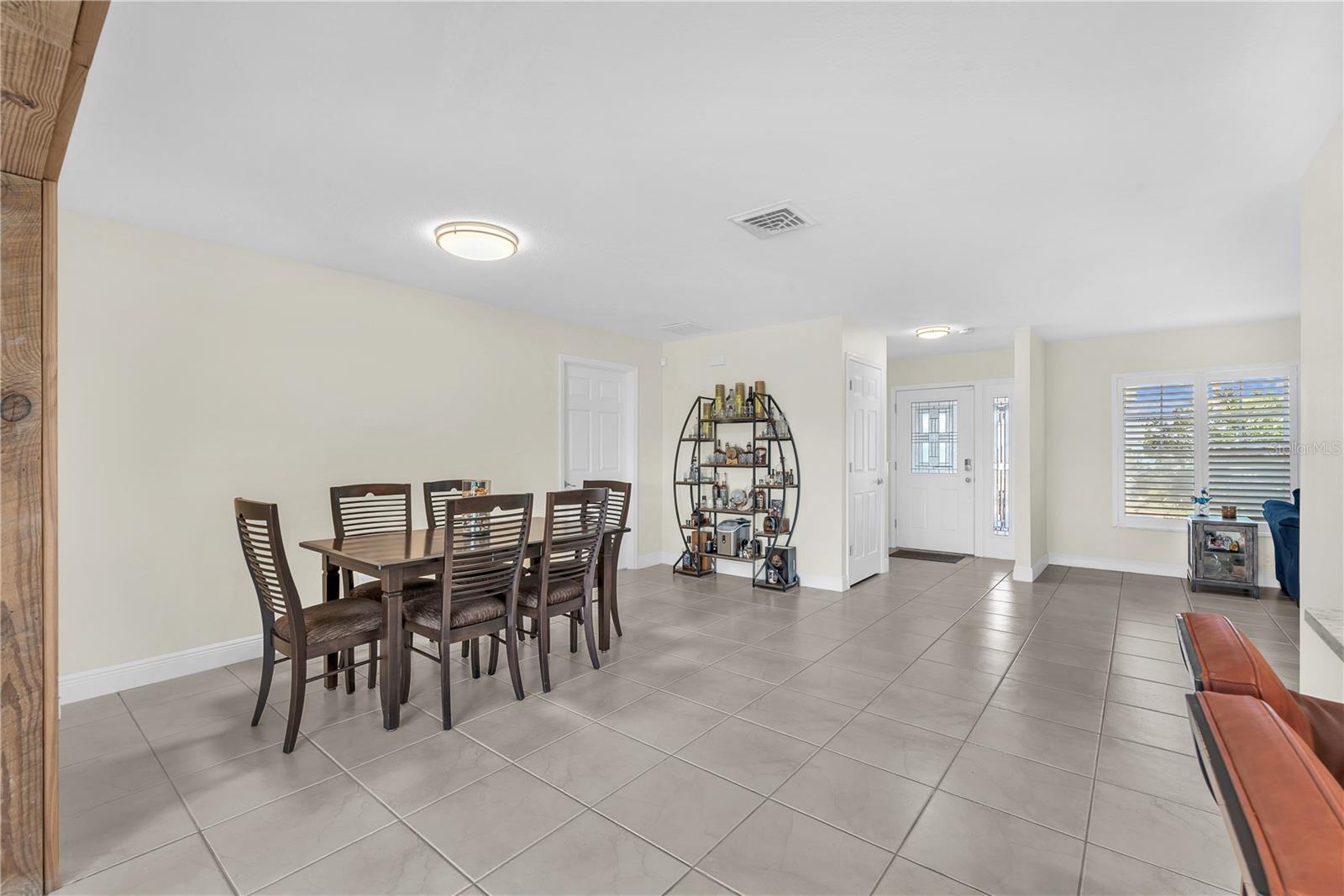 911 SILVER PALM WAY — photo 15