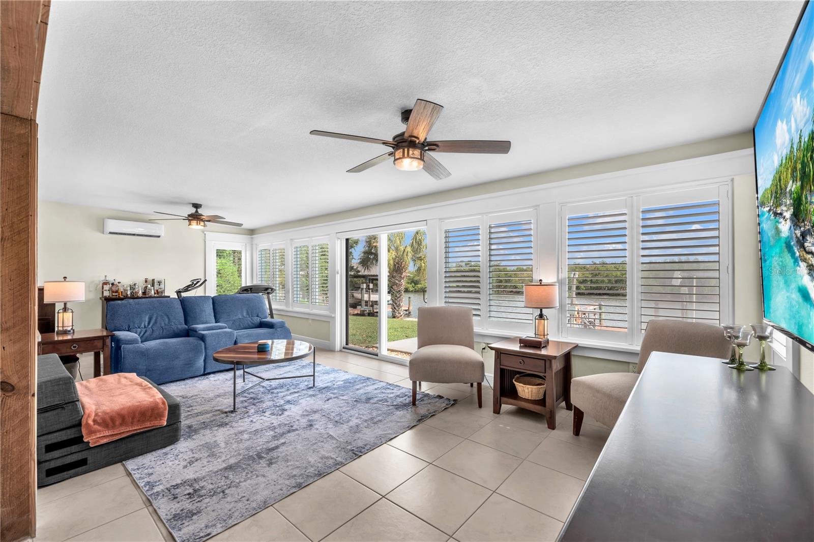911 SILVER PALM WAY — photo 22