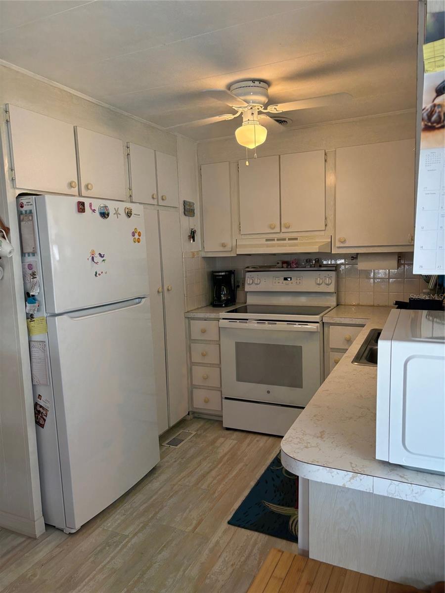 10297 N LAKE DR #79 — photo 13