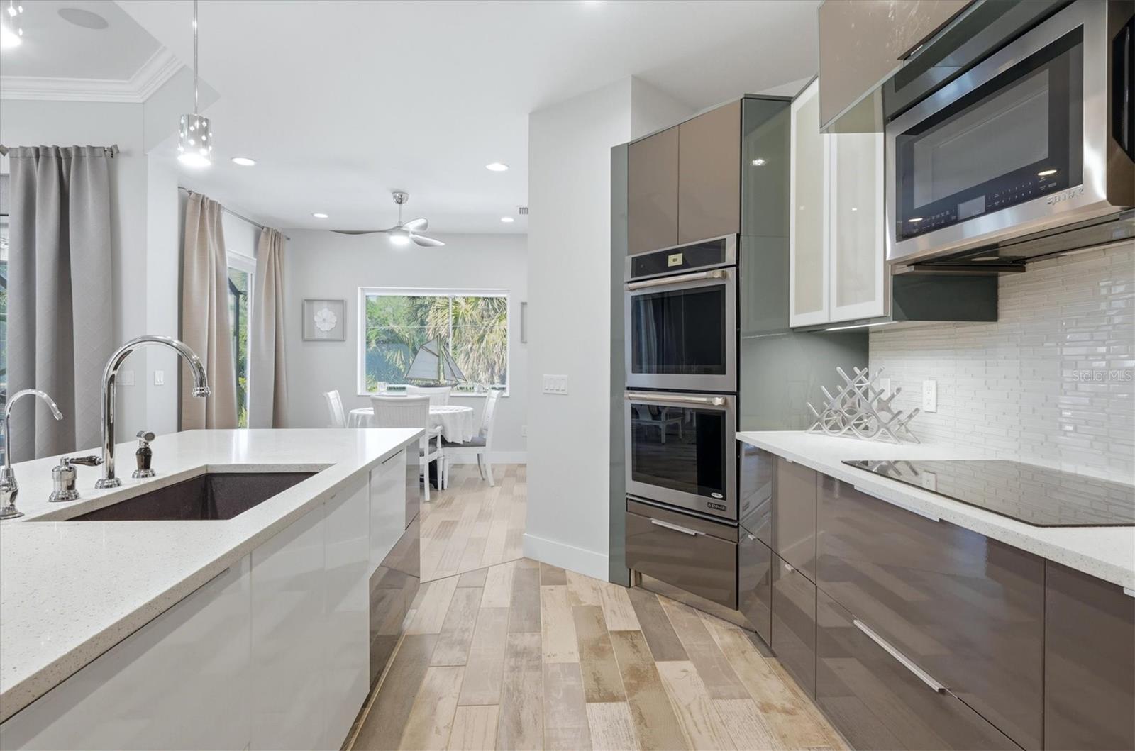 1112 SENECA RD — photo 21