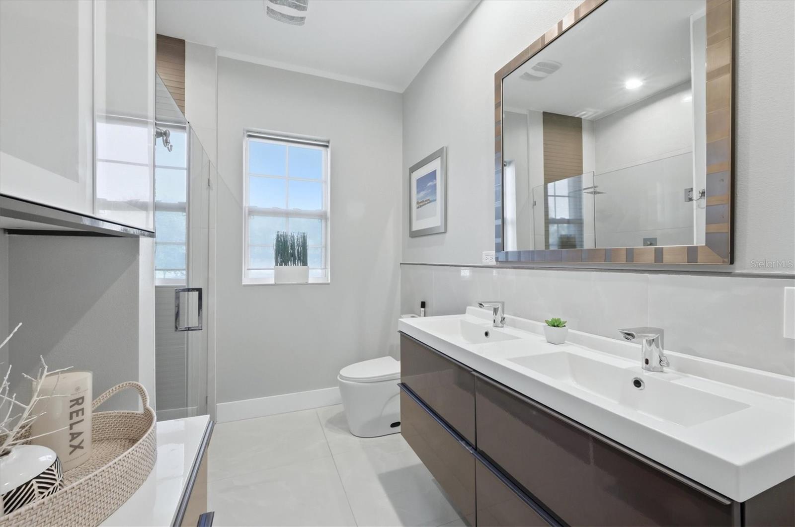 1112 SENECA RD — photo 31