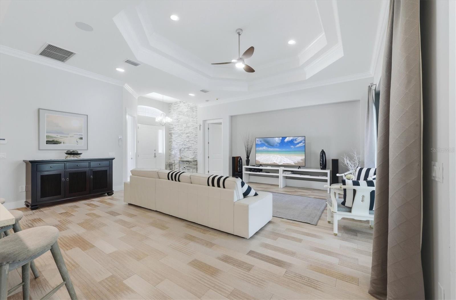 1112 SENECA RD — photo 17