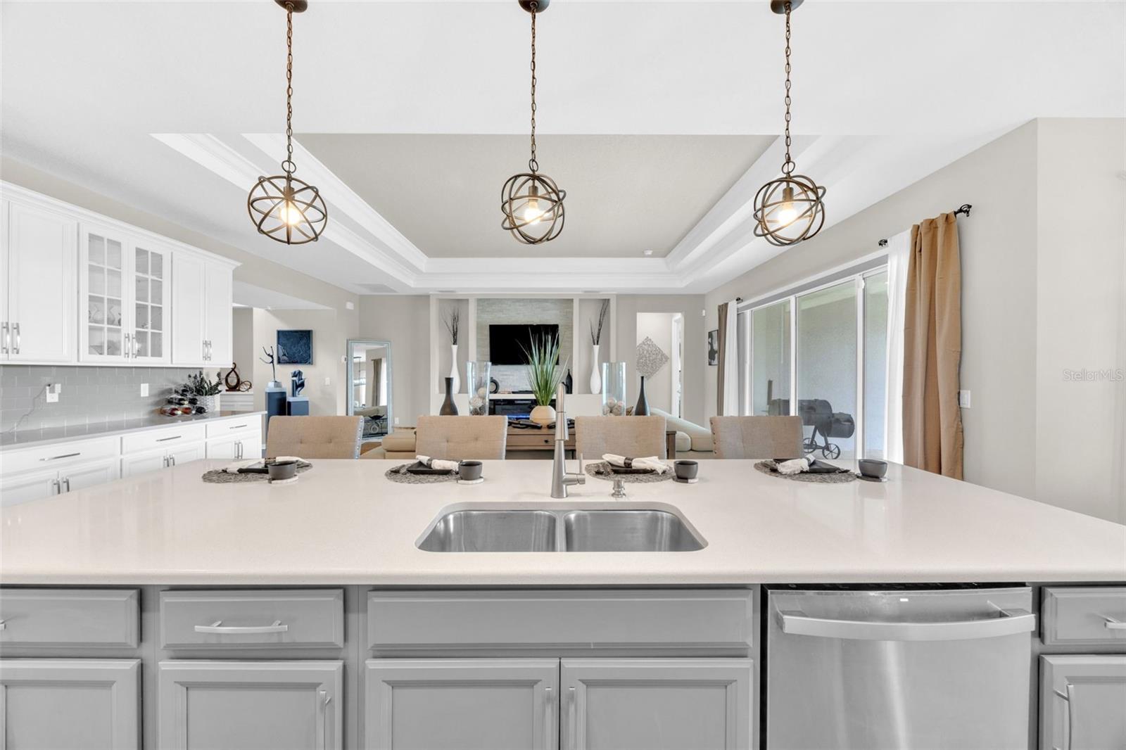 7201 TALAMORE DR — photo 10