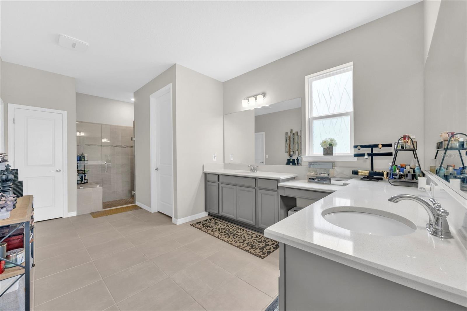 7201 TALAMORE DR — photo 17