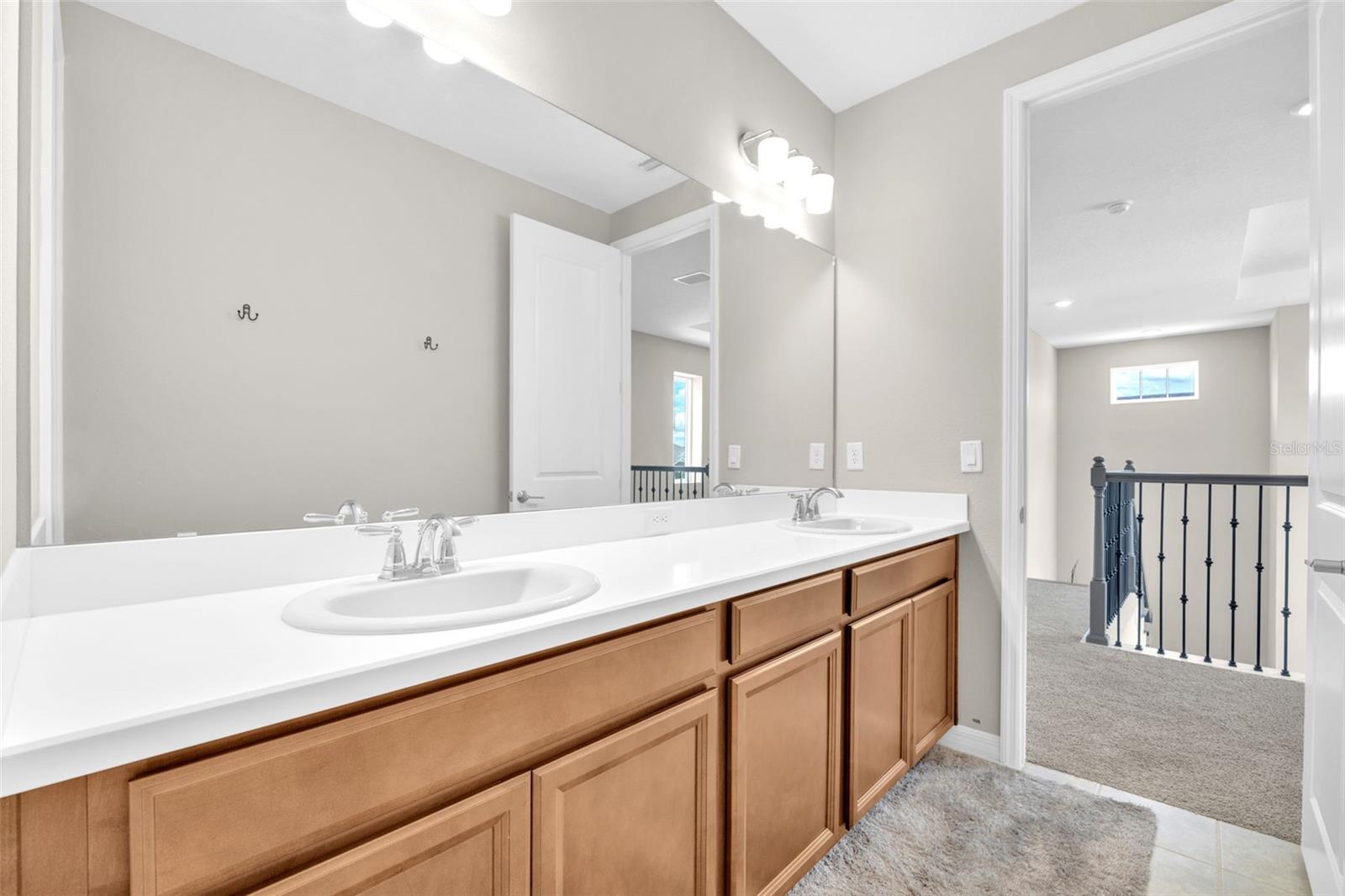 7201 TALAMORE DR — photo 39