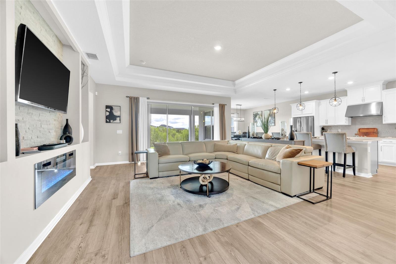 7201 TALAMORE DR — photo 4