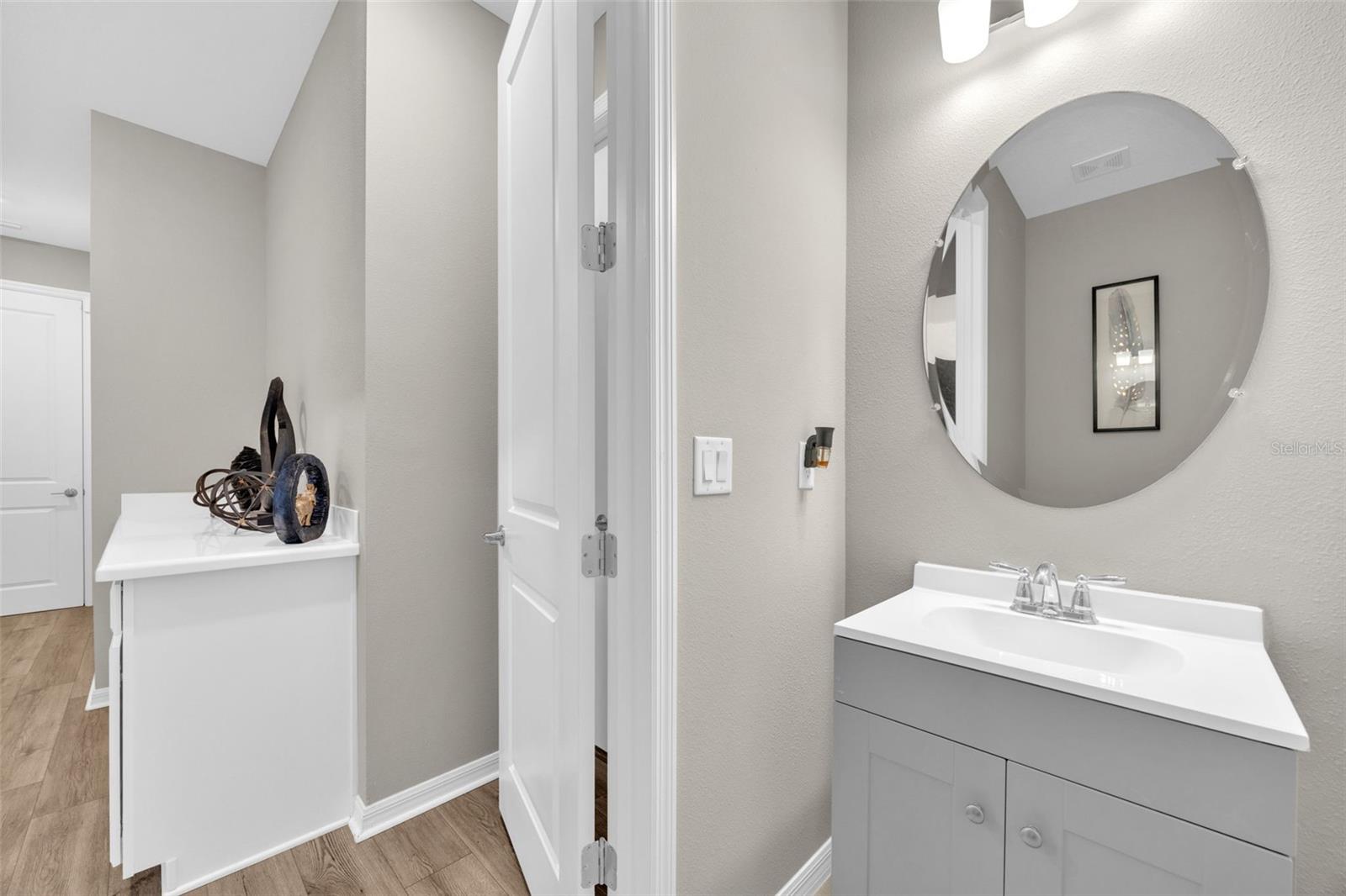 7201 TALAMORE DR — photo 27