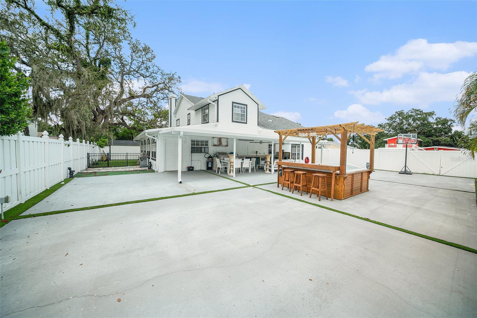 8502 MAY ST — photo 31
