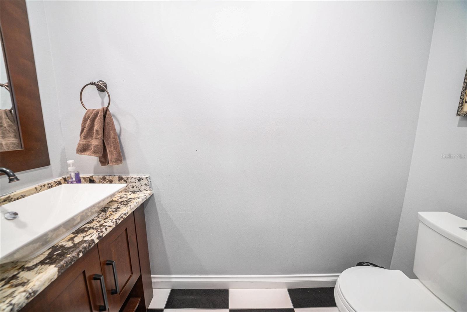 8502 MAY ST — photo 22