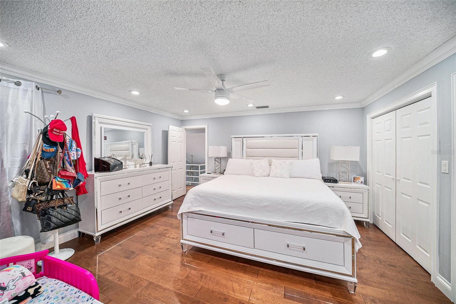 8502 MAY ST — photo 23
