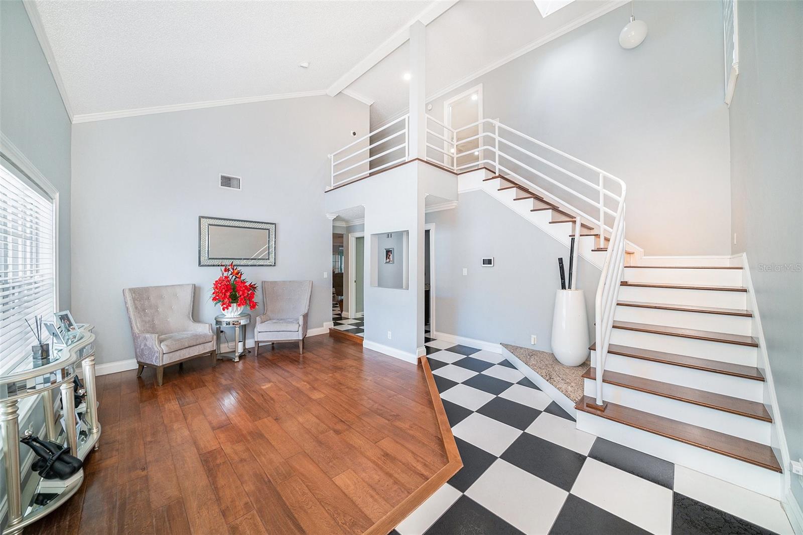 8502 MAY ST — photo 7