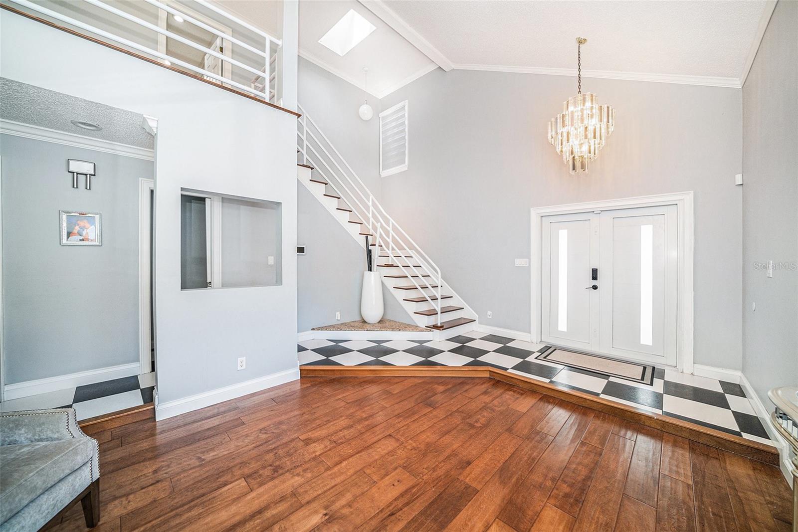 8502 MAY ST — photo 8