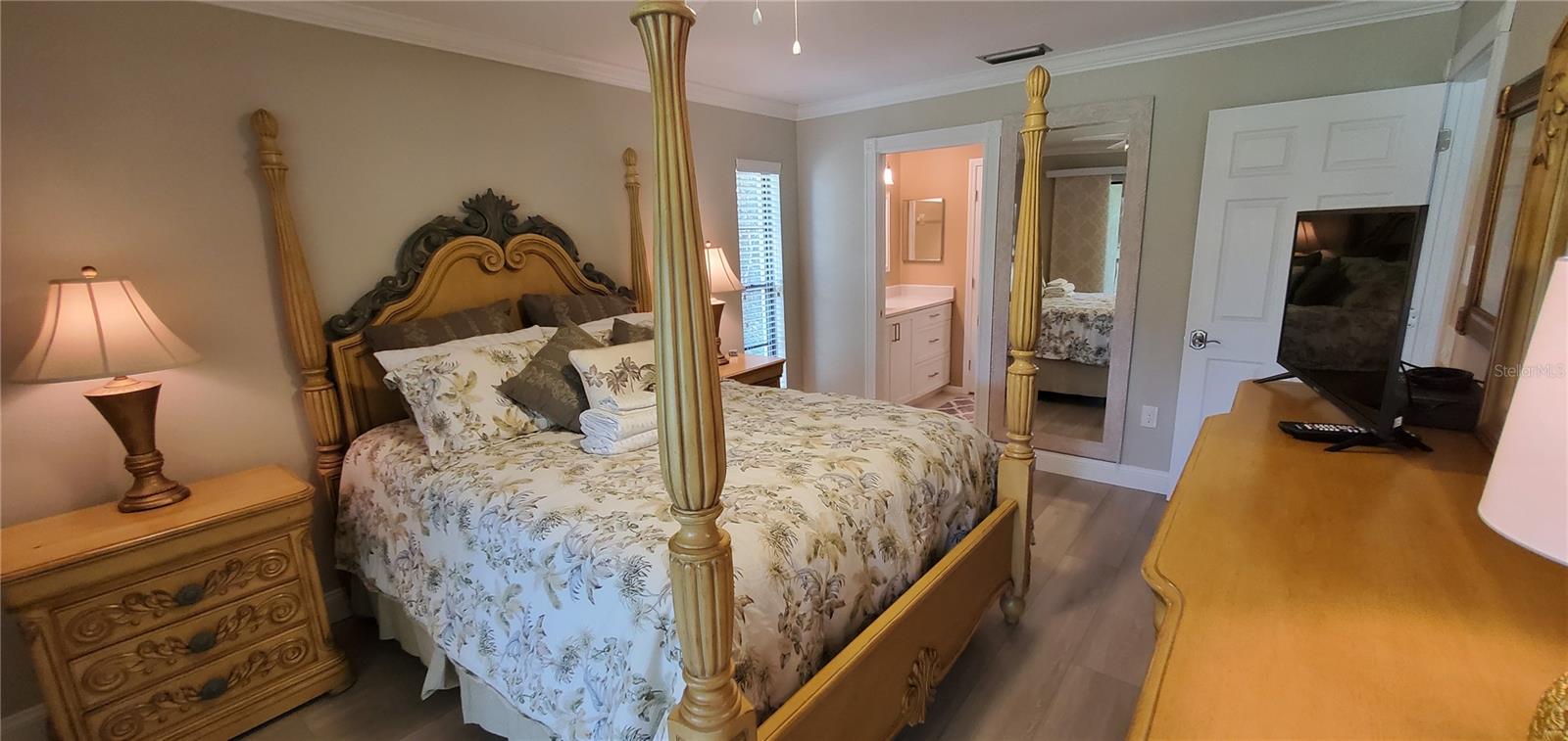 6110 COUNTRY CLUB WAY #201 — photo 9