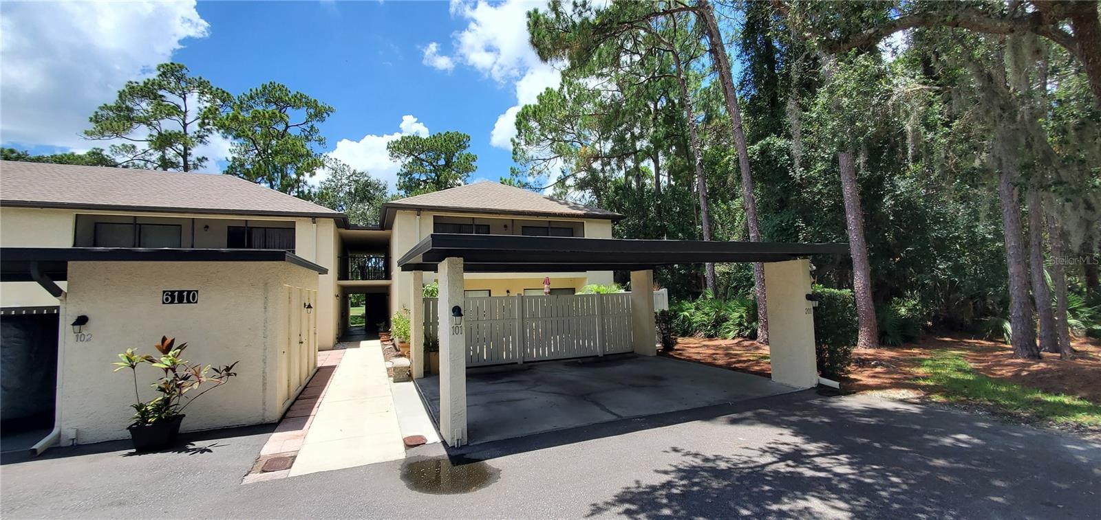 6110 COUNTRY CLUB WAY #201 — photo 20