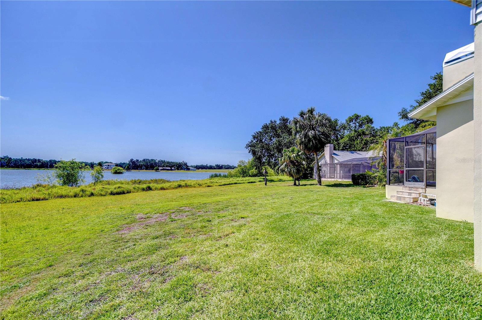 709 SPORTSMAN PARK DR — photo 32