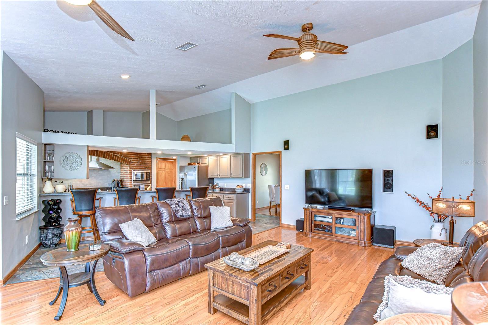 709 SPORTSMAN PARK DR — photo 15