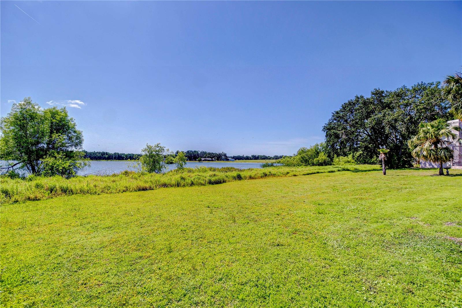 709 SPORTSMAN PARK DR — photo 33