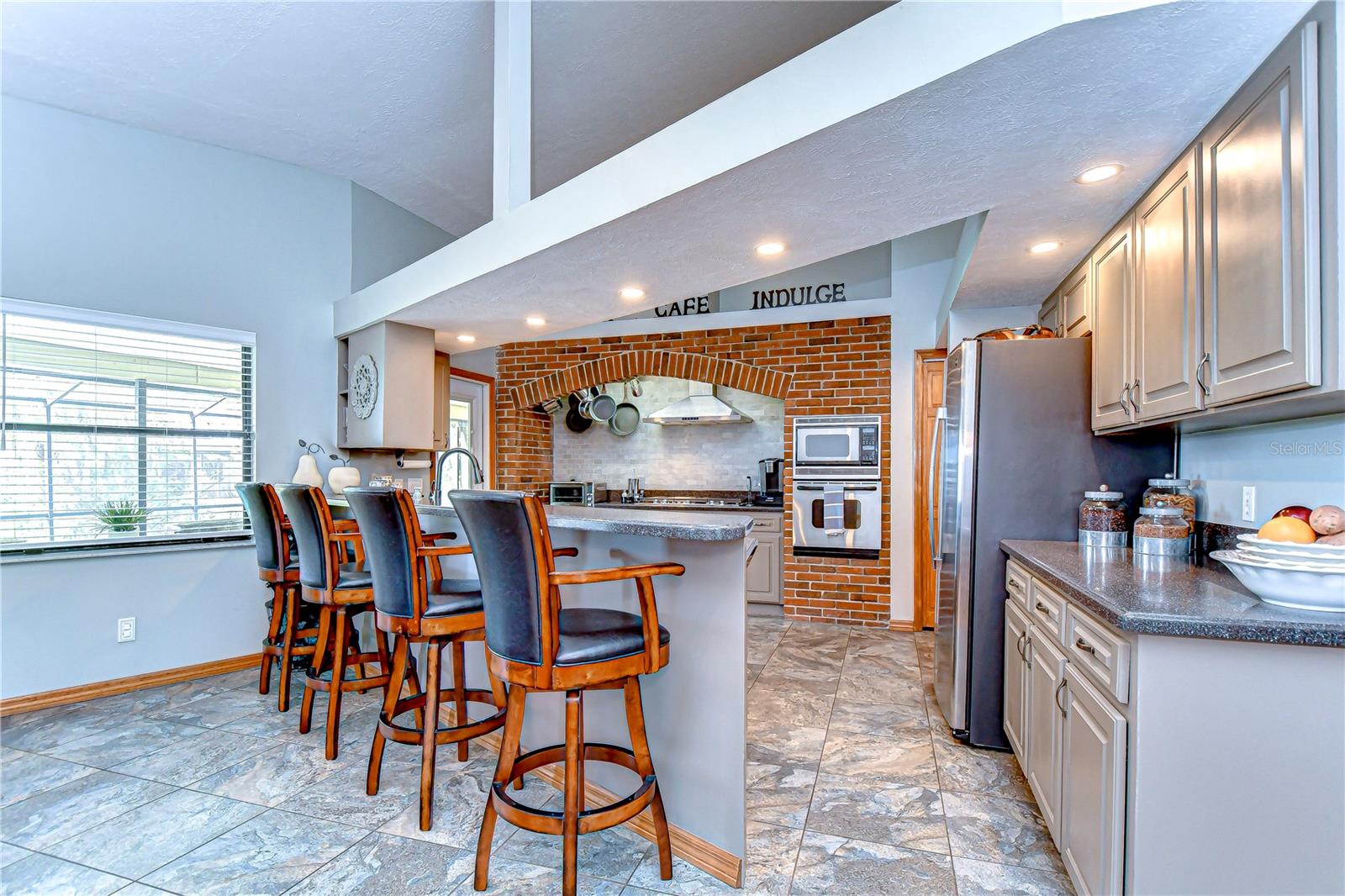 709 SPORTSMAN PARK DR — photo 10