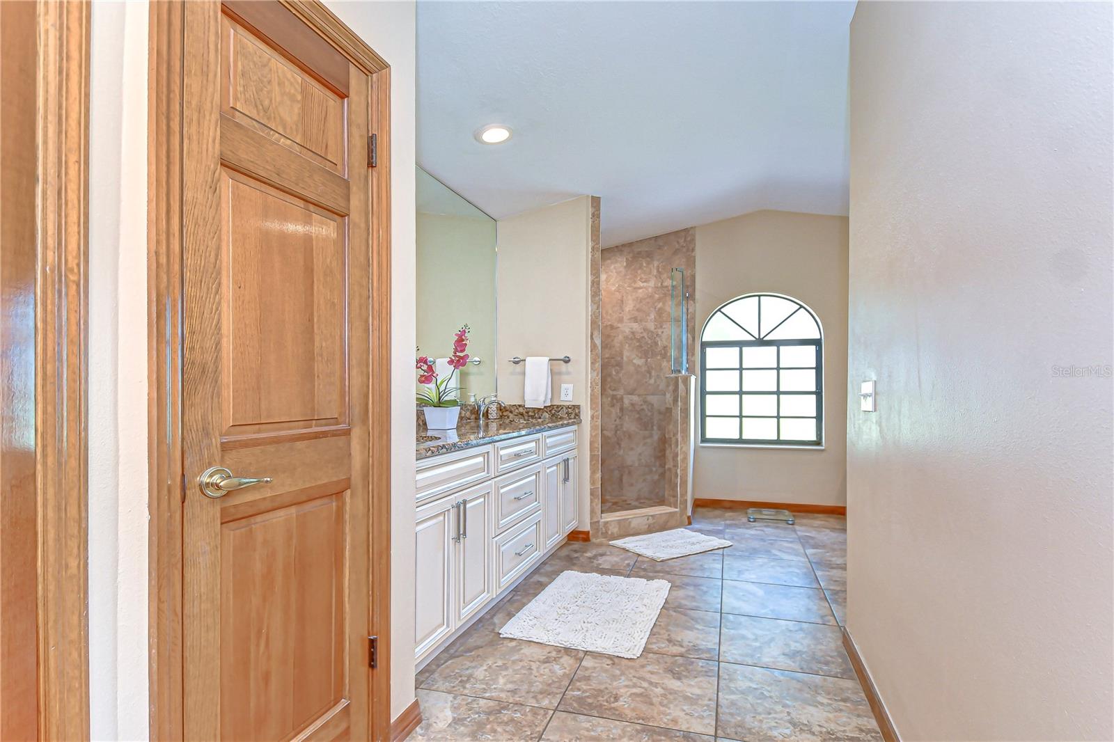 709 SPORTSMAN PARK DR — photo 18