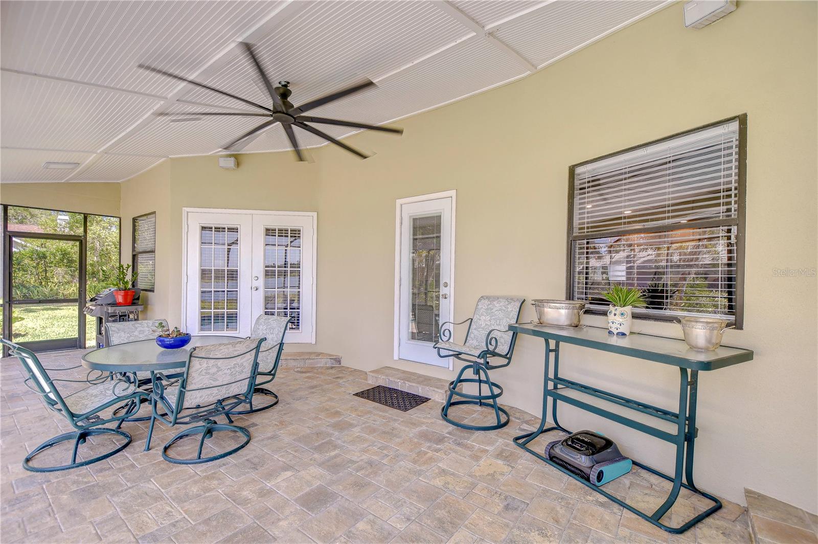 709 SPORTSMAN PARK DR — photo 29