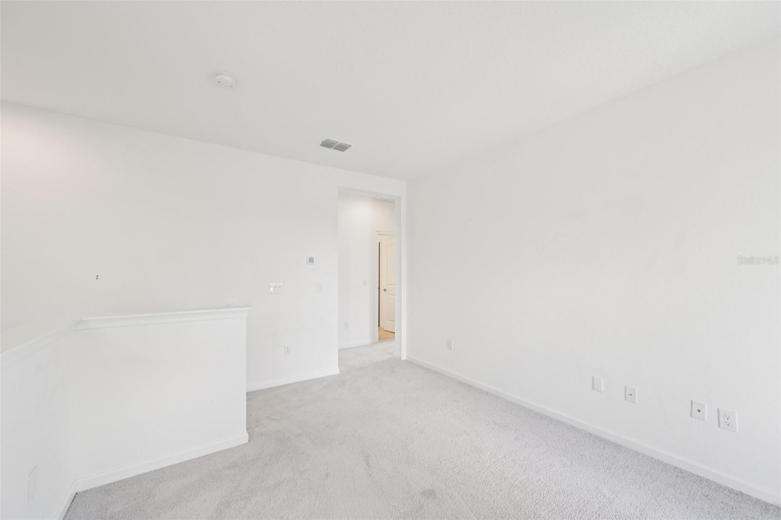 806 WINTERSIDE DR — photo 24