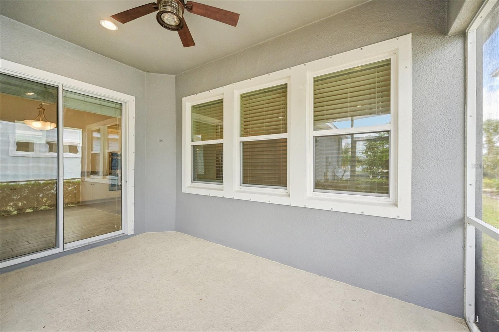 806 WINTERSIDE DR — photo 36