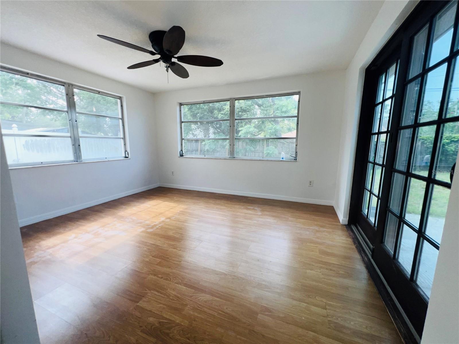 6428 KENTFIELD AVE — photo 7