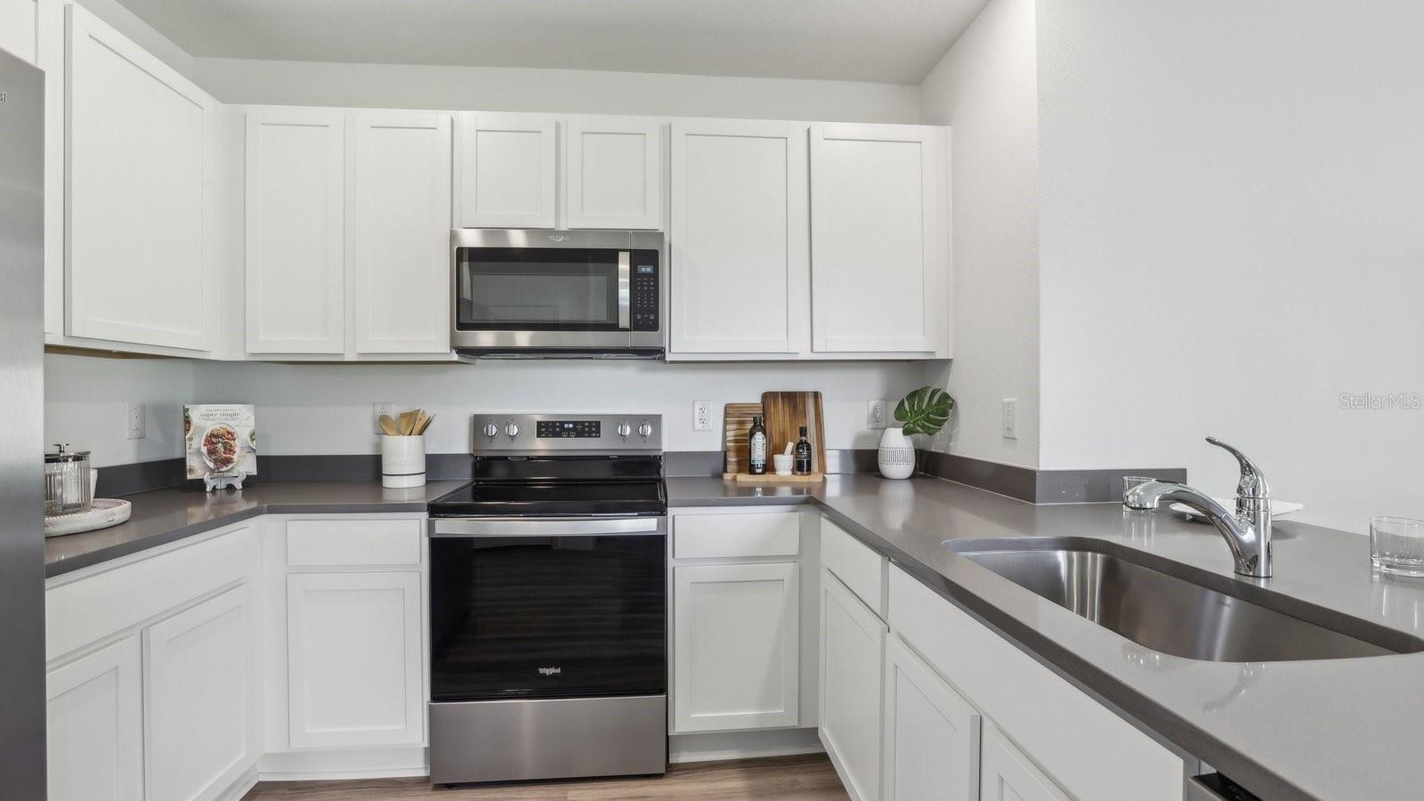 32409 WEATHERED OAK DR — photo 17