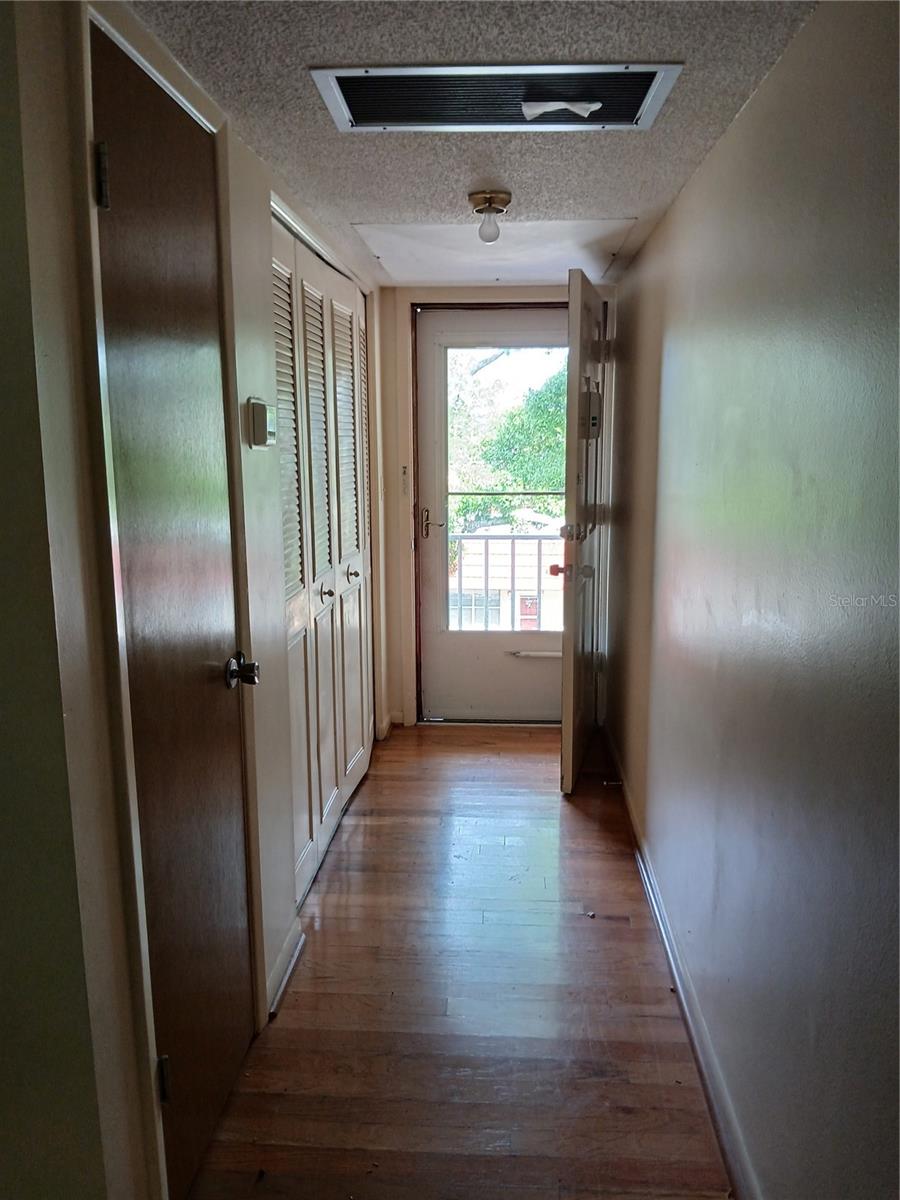 5880 38TH AVE N #304 — photo 22
