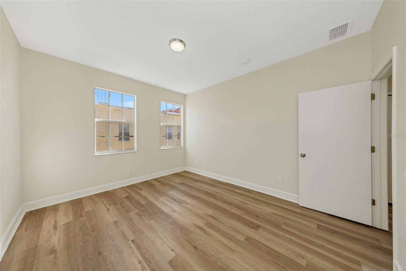 612 105TH TER N — photo 21