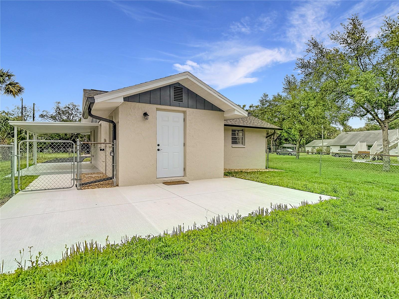 14306 GUAVA STREET — photo 26