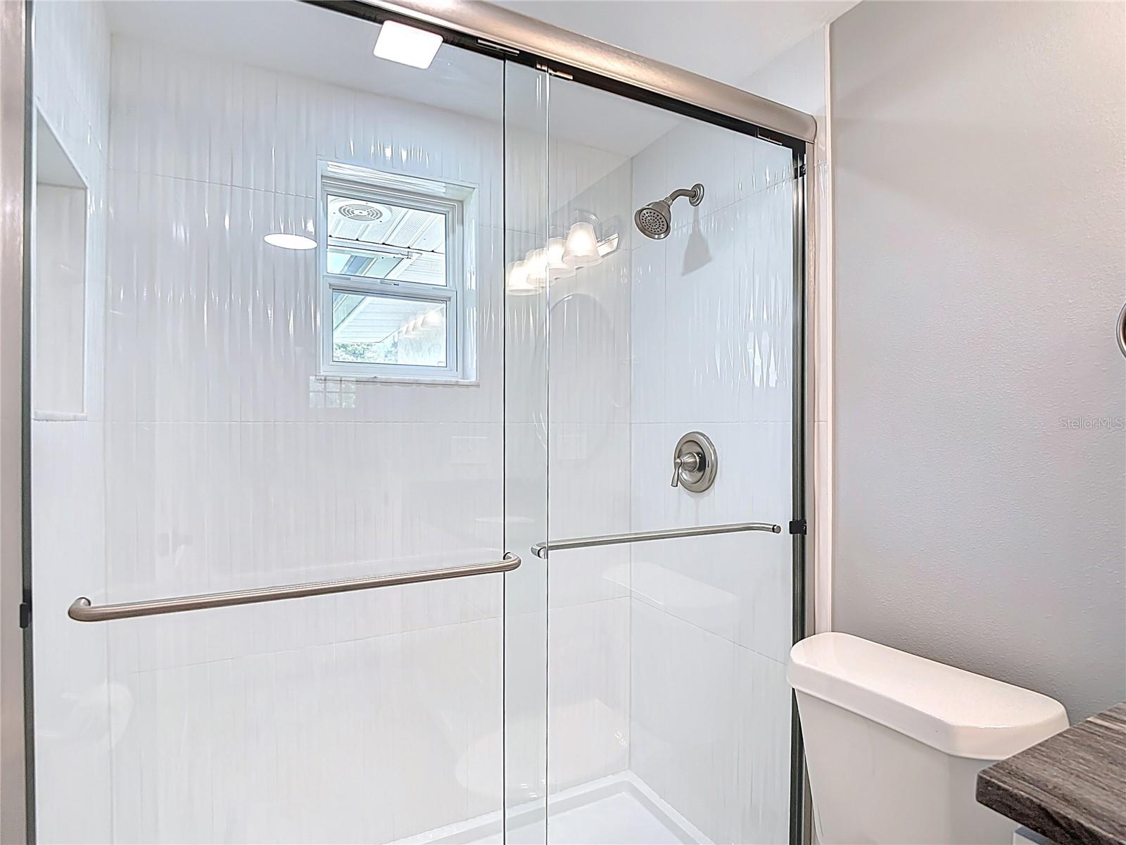 14306 GUAVA STREET — photo 14