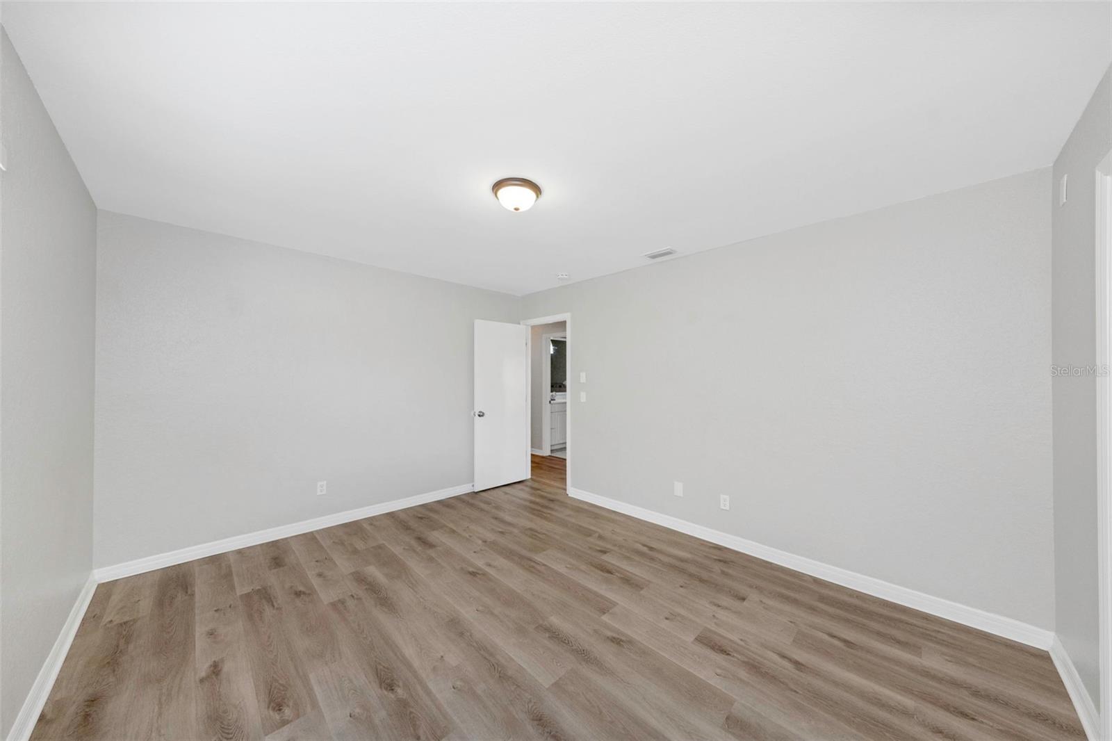 3334 BRIAN RD N — photo 30