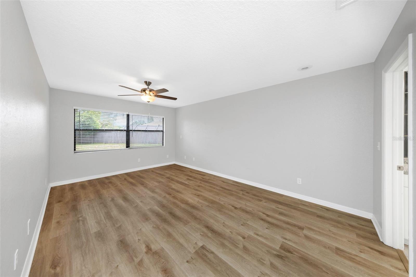 3334 BRIAN RD N — photo 21