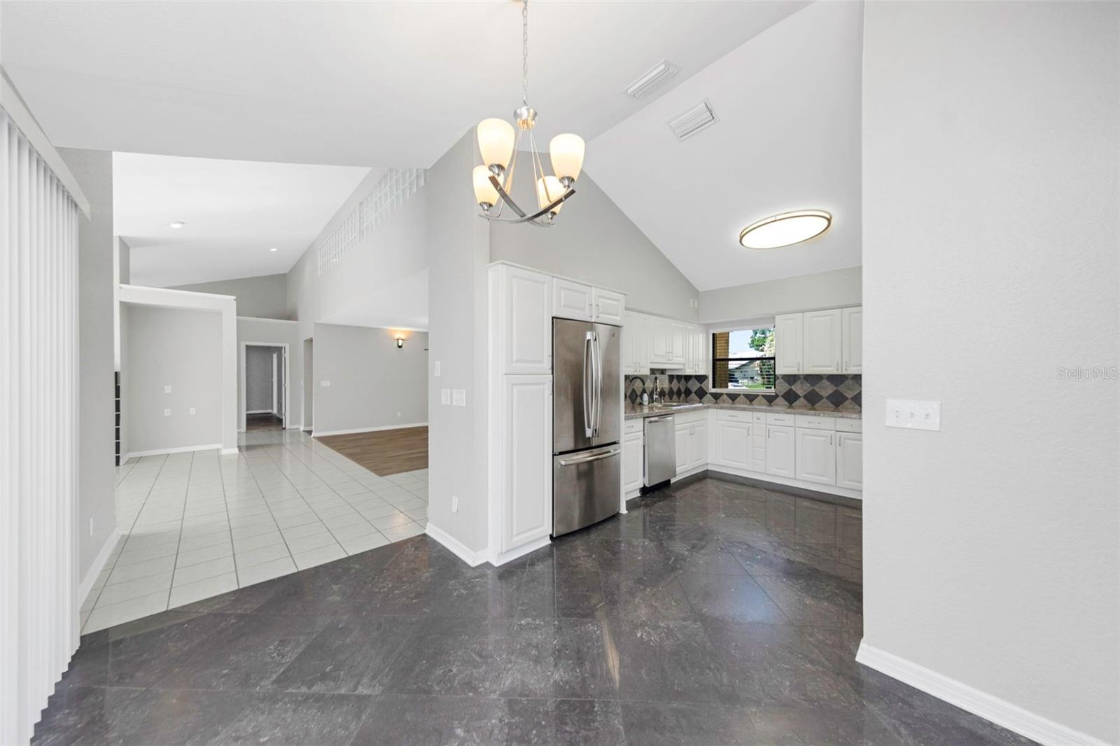 3334 BRIAN RD N — photo 17