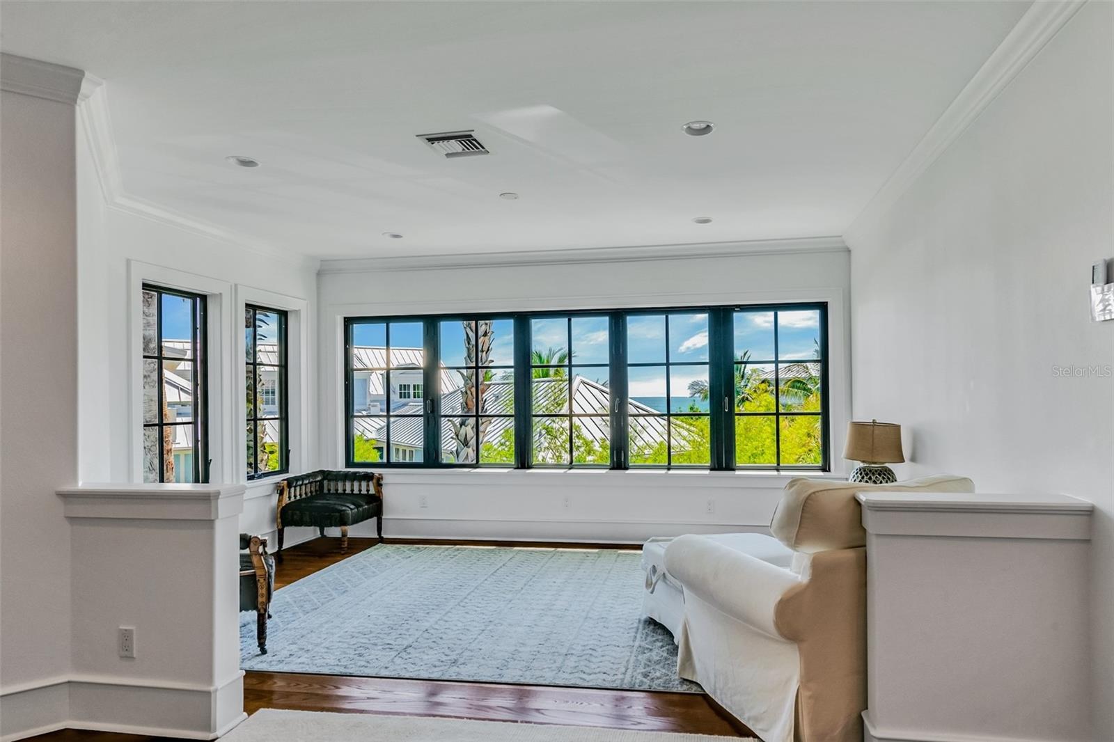 103 PARK AVE — photo 18