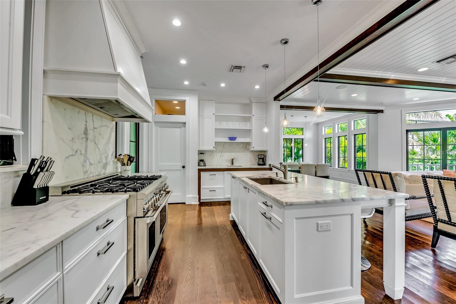 103 PARK AVE — photo 15