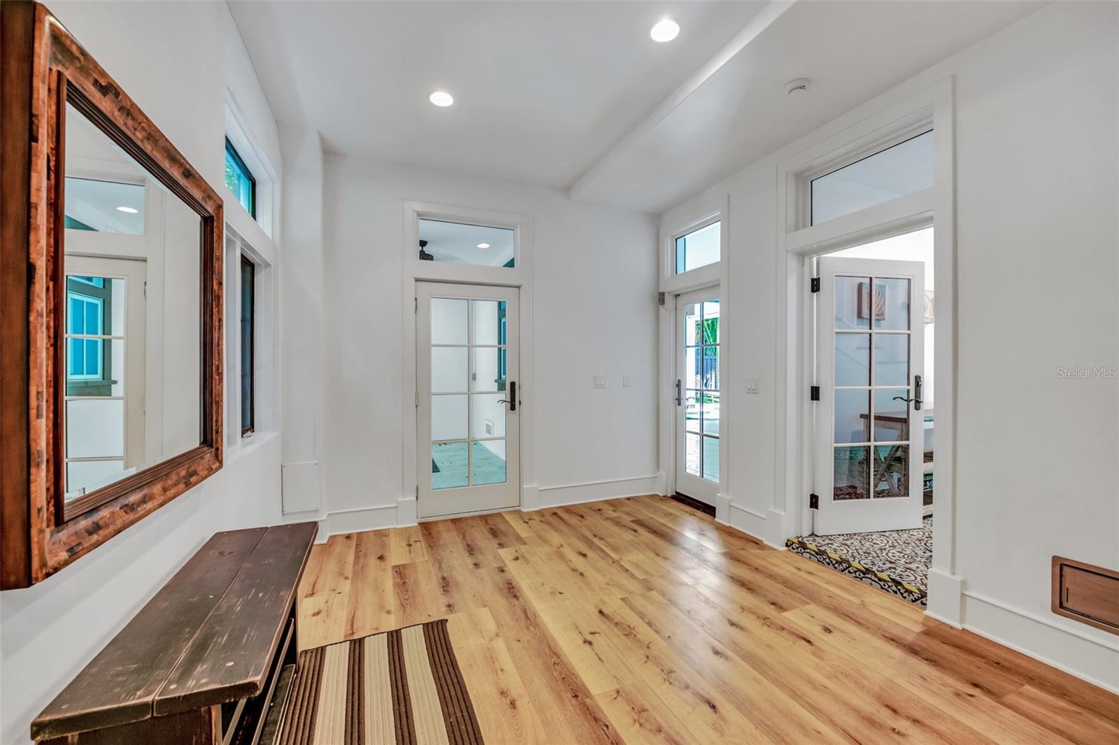 103 PARK AVE — photo 7