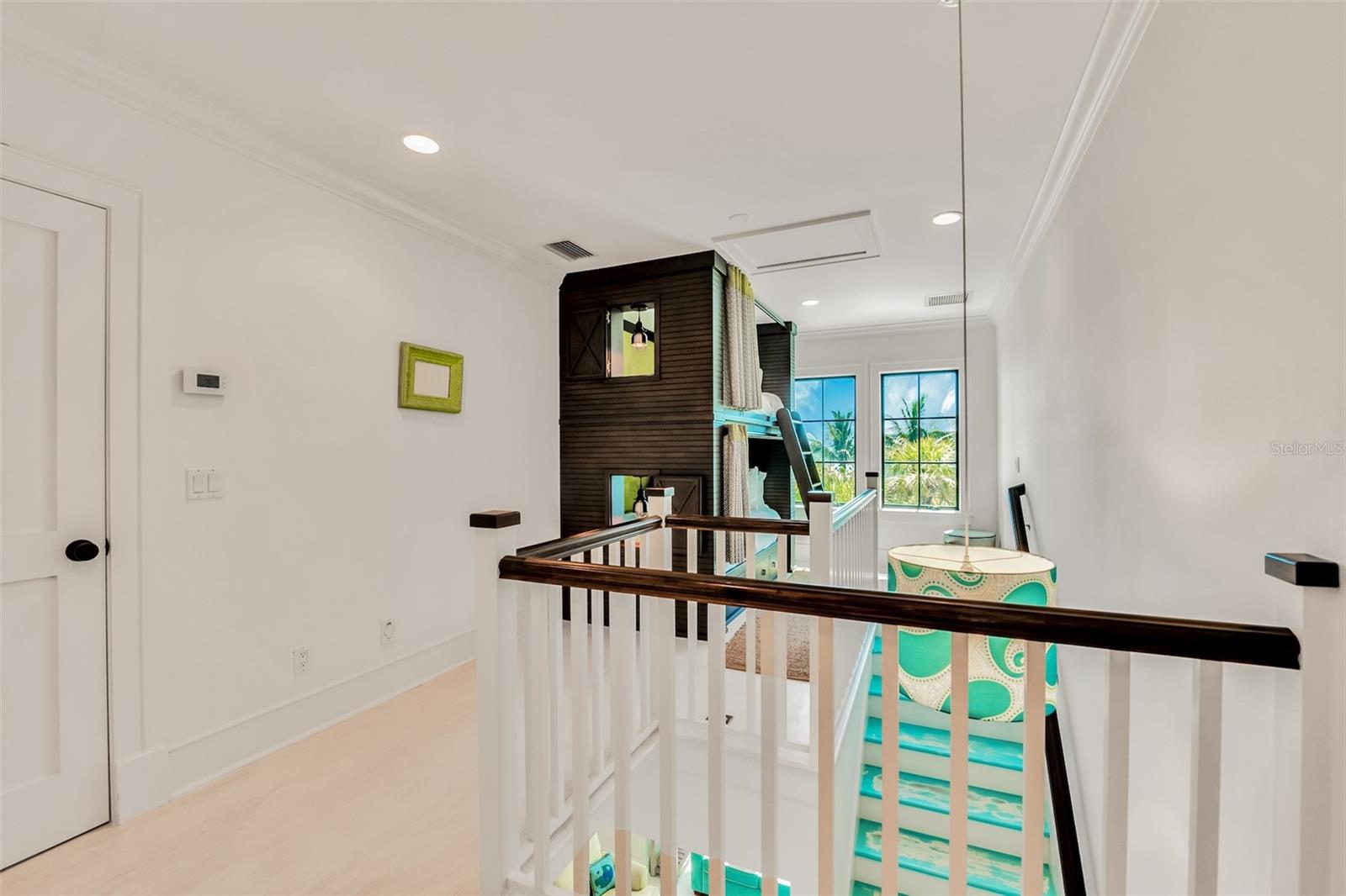 103 PARK AVE — photo 39
