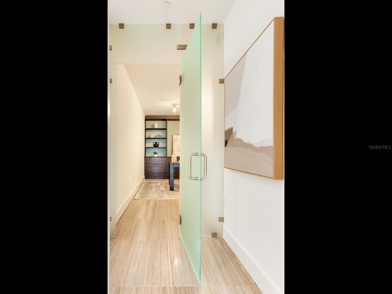 3101 W BAYSHORE BLVD #402 — photo 31