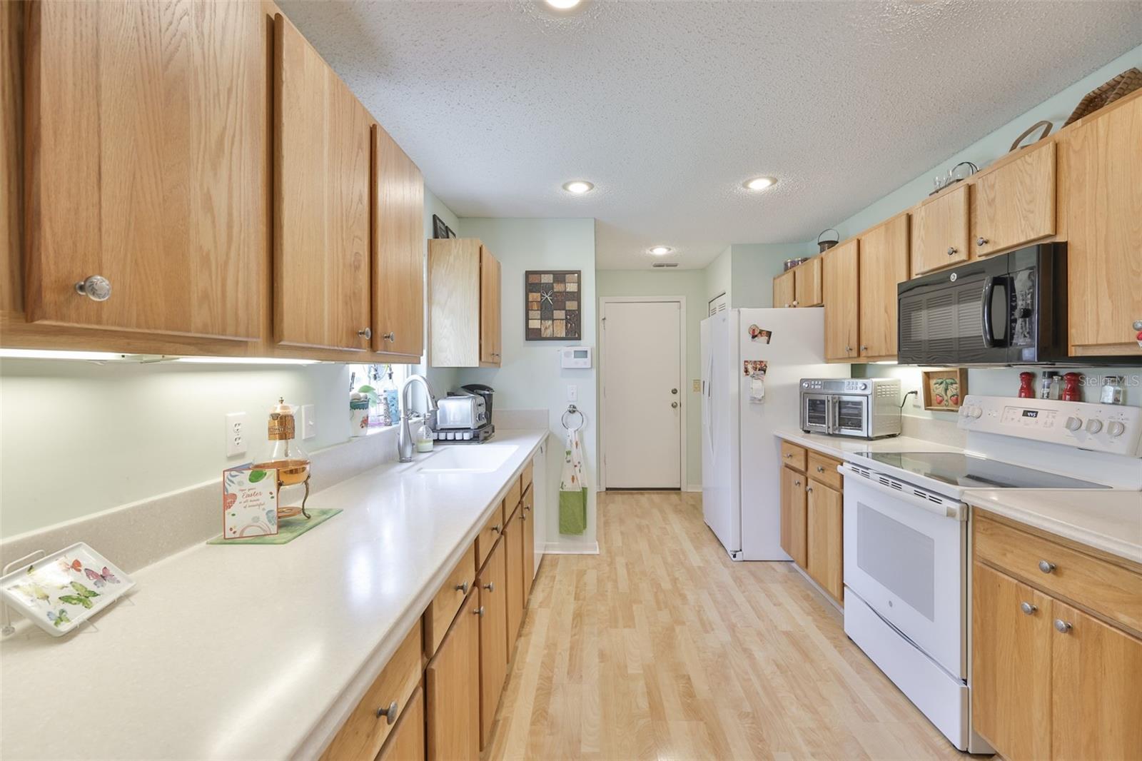 2305 OLIVE BRANCH DR — photo 31