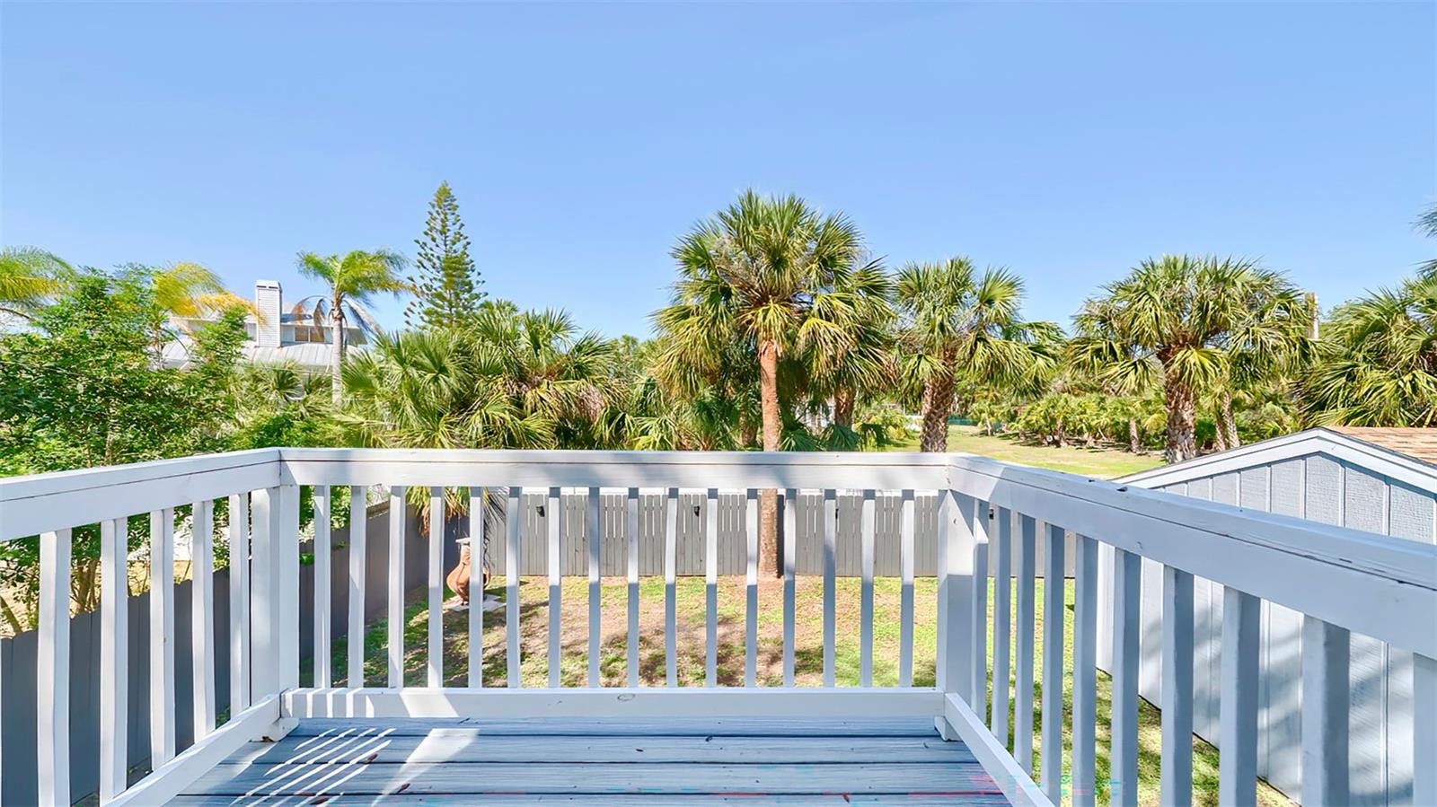7331 DIANNE DR — photo 20