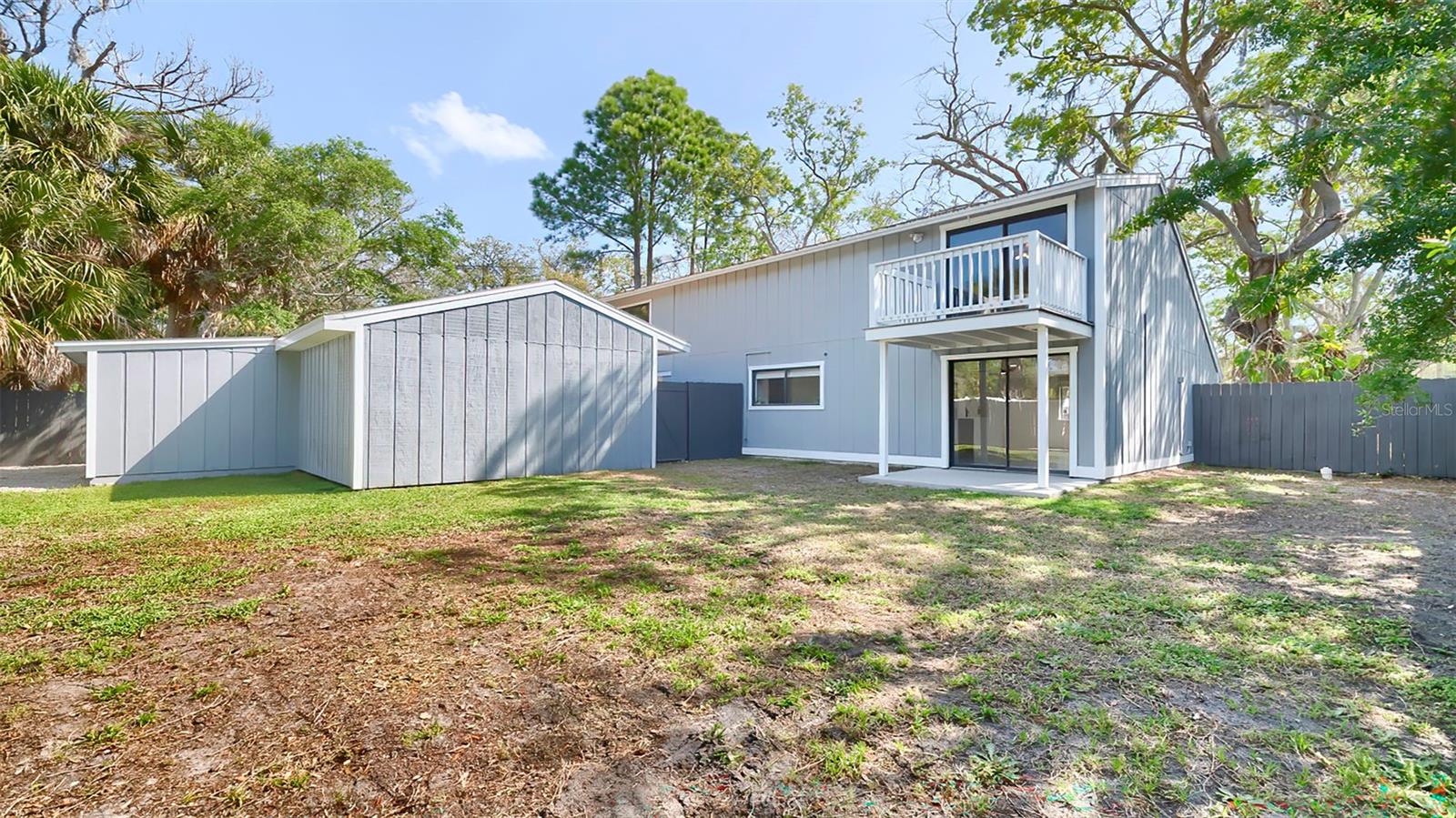 7331 DIANNE DR — photo 37